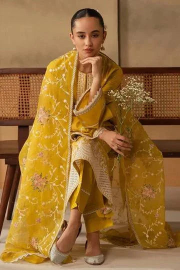 Cross Stitch Mahiri Collection 2024 , Pakistani dresses at RJ Attire