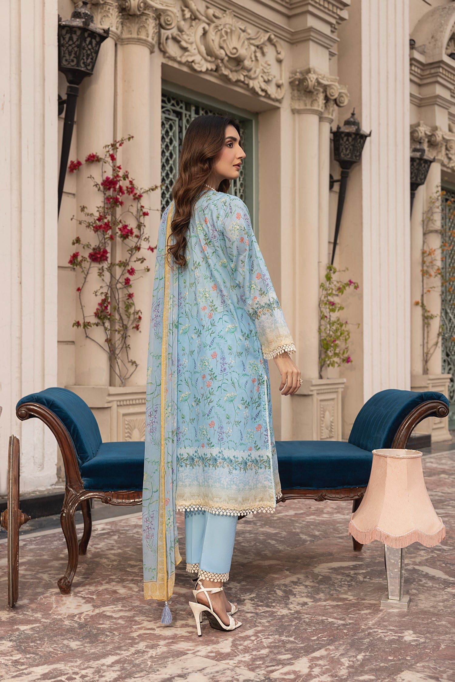 Lakhany Komal LG-MM-0307 03 Piece Unstitched Printed With Printed Chiffon Dupatta