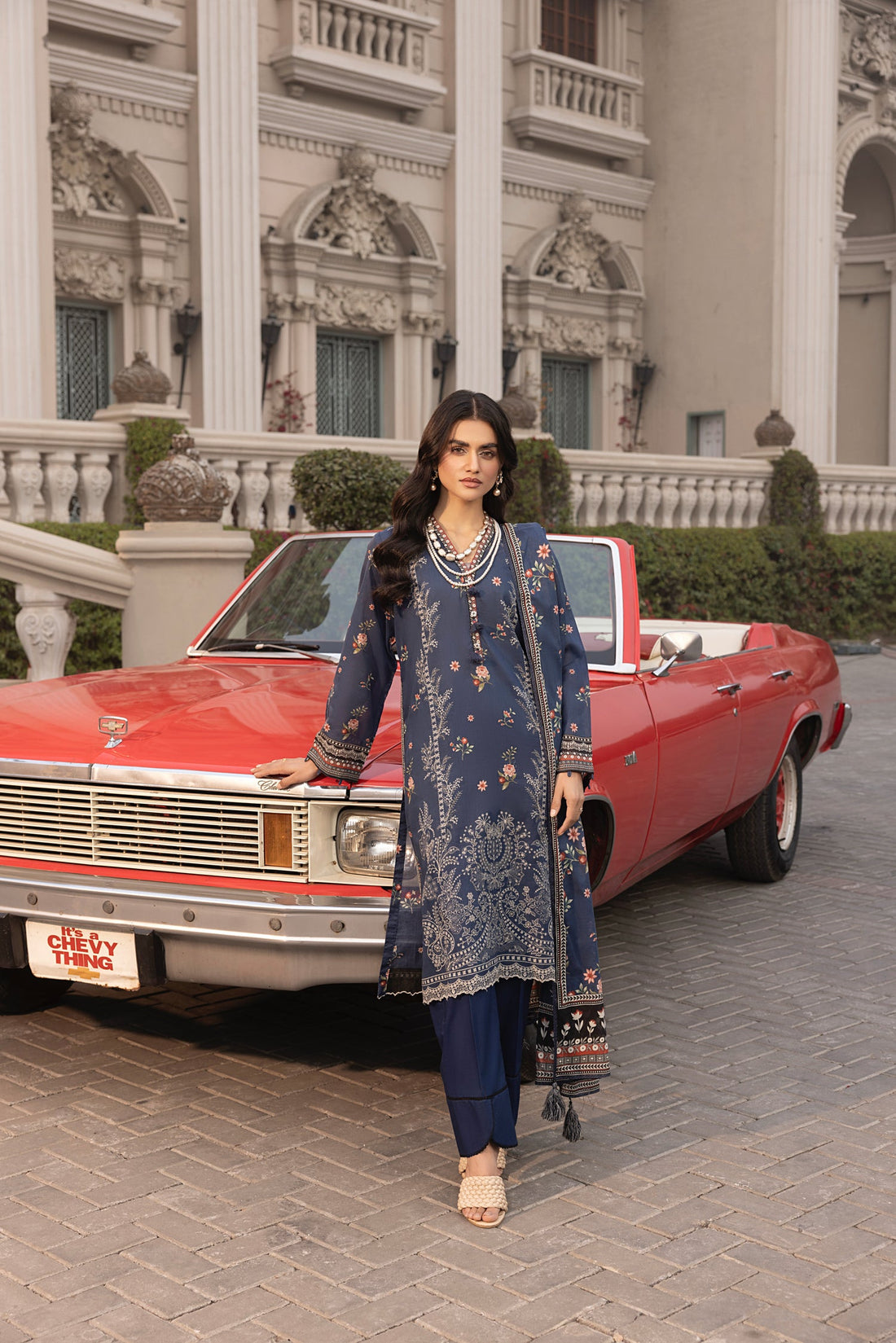 Lakhany Komal LG-MM-0262 03 Piece Unstitched Printed With Printed Textured Lawn Dupatta