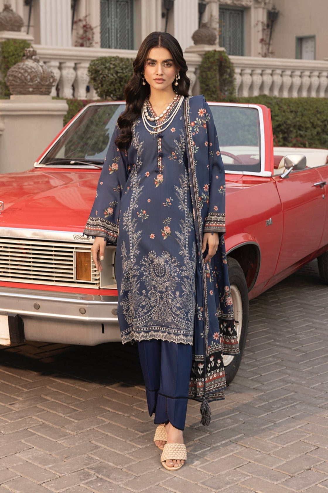 Lakhany Komal LG-MM-0262 03 Piece Unstitched Printed With Printed Textured Lawn Dupatta