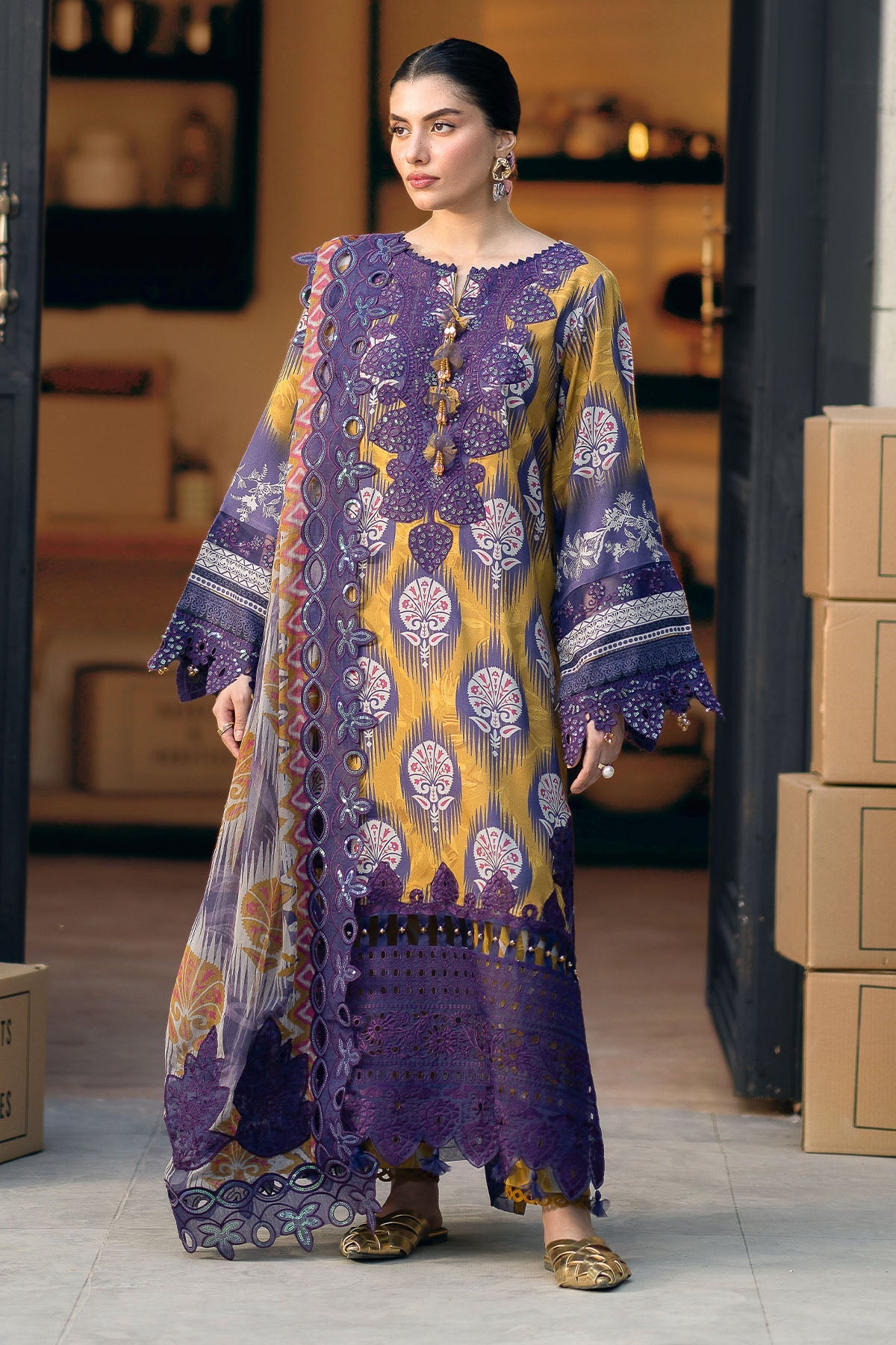 Nureh Glam Girl Unstitched Embroidered GL-22 Printed Lawn Collection 2025