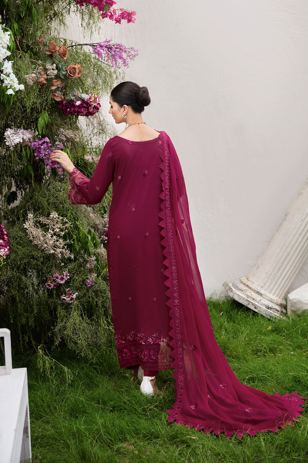 Ramsha Riwayat Luxury Lawn Vol 10 Y-1001