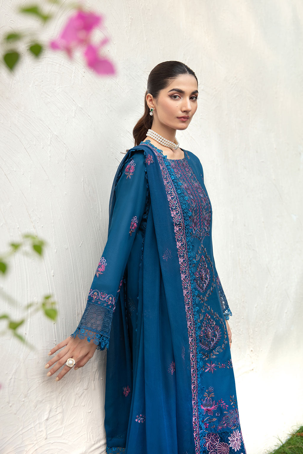 Ramsha Riwayat Luxury Lawn Vol 10 Y-1008