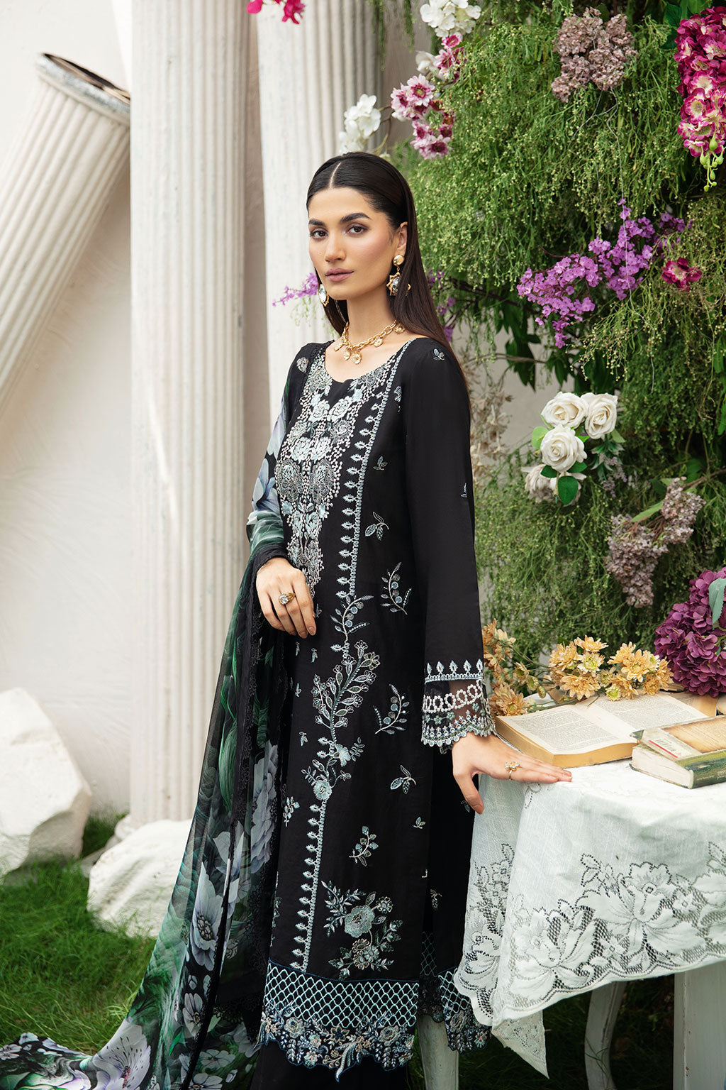 Ramsha Riwayat Luxury Lawn Vol 10 Y-1004