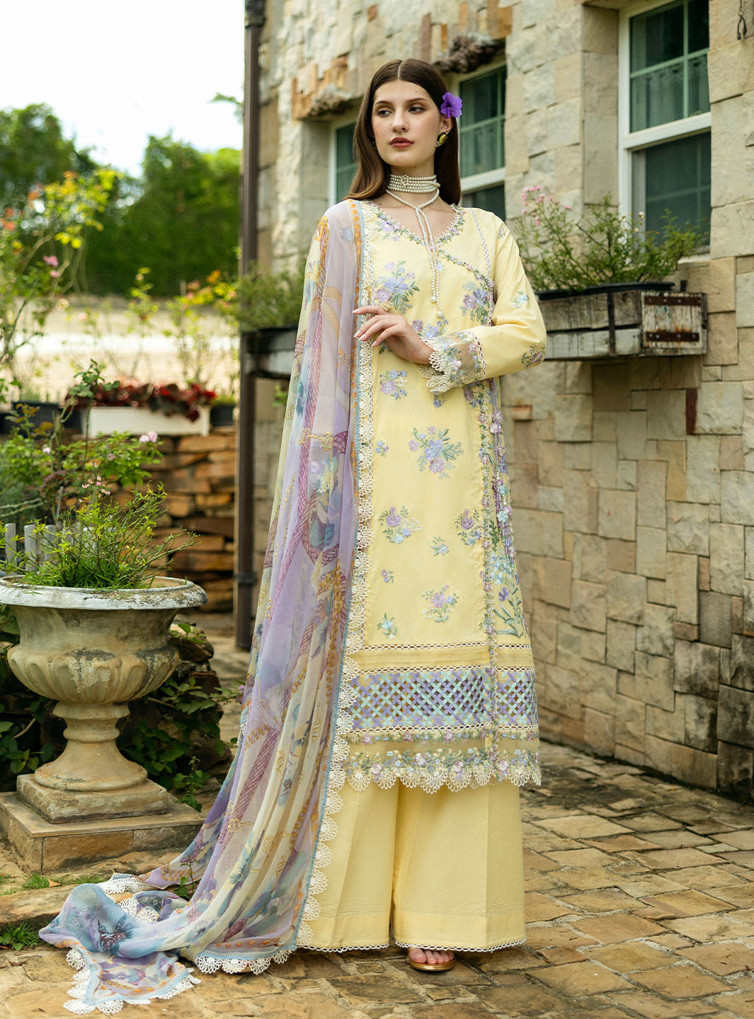 Roheenaz Flanerie Lawn'25 Gisele-4A Unstitched Dyed Lawn