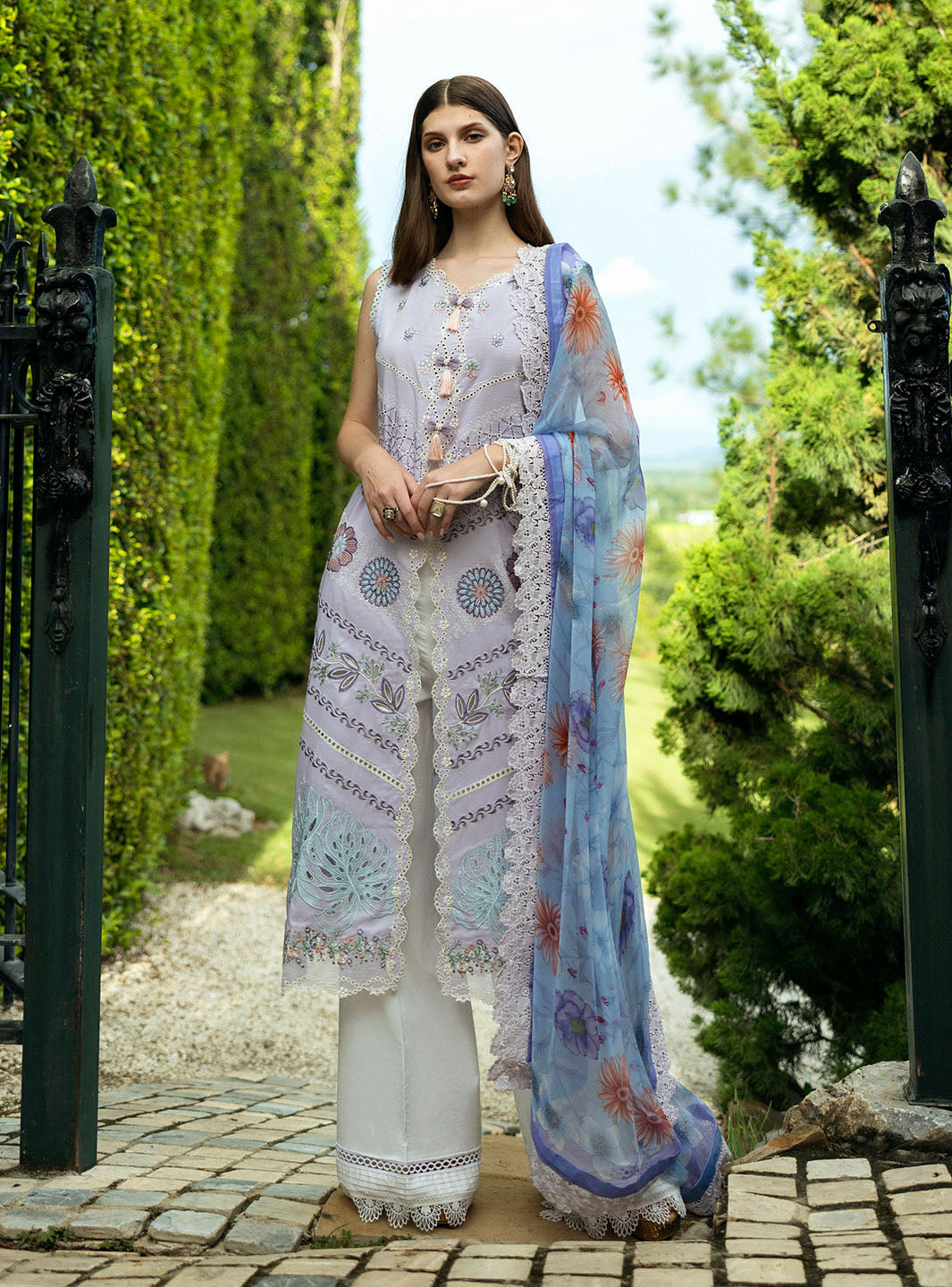 Roheenaz Flanerie Lawn'25 Juana-8B Unstitched Dyed Lawn