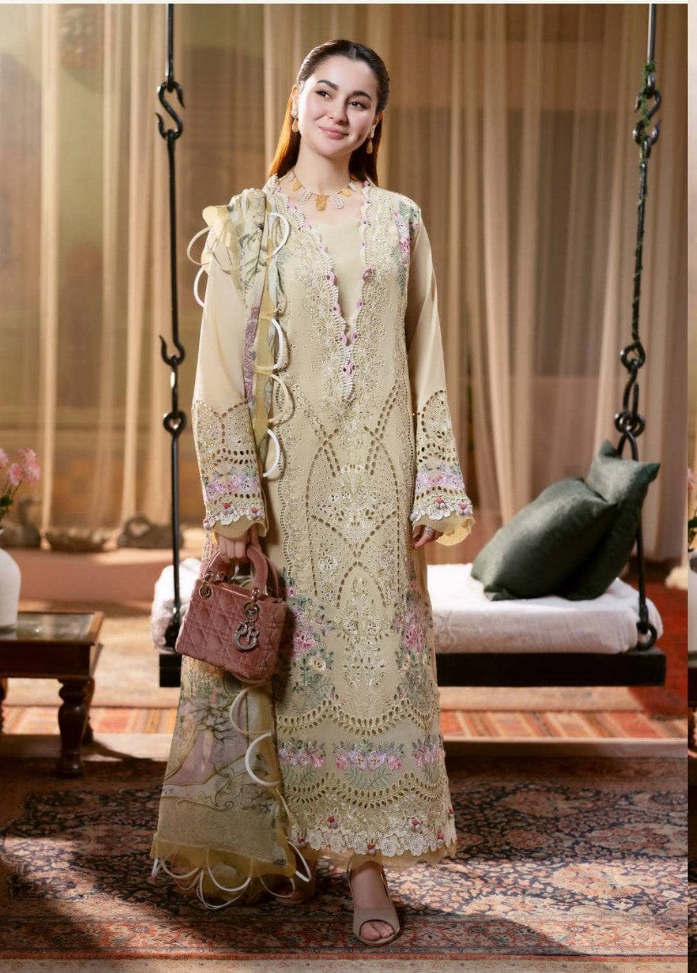 Jade x Hania Amir Ombre SS 25 Intezar Premium Lawn Off White