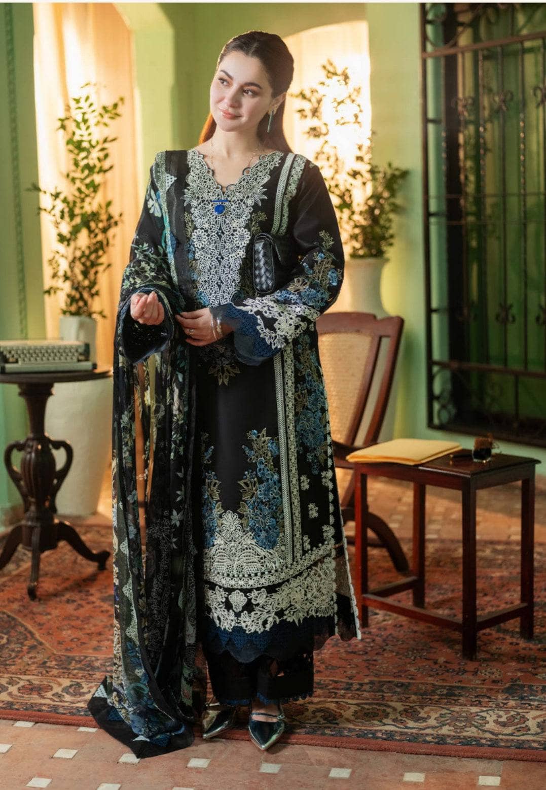 Jade x Hania Amir Ombre SS 25 Intezar Premium Lawn Black