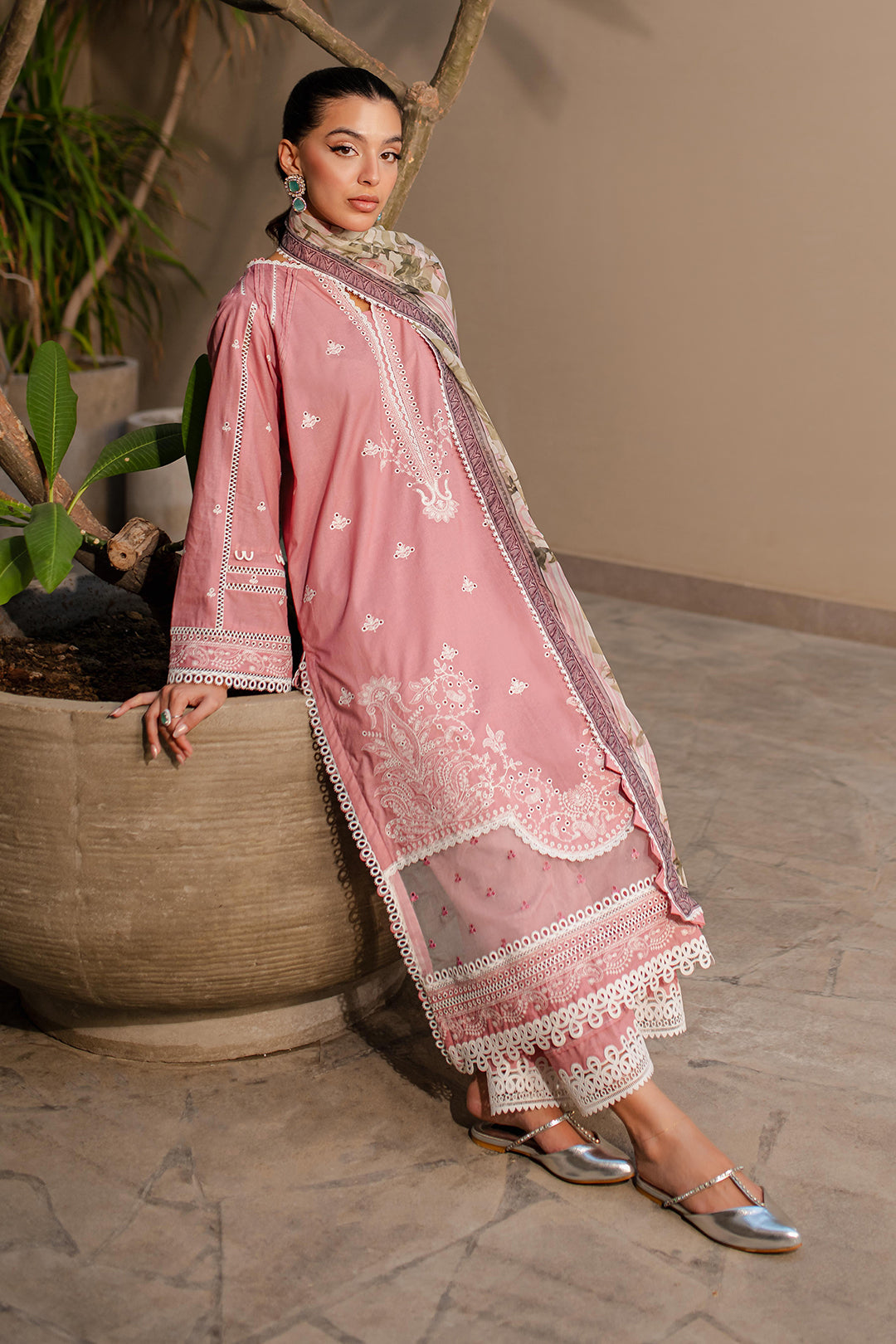 Zellbury Chikankari Unstitched Embroidered Shirt Shalwar Dupatta - 0712