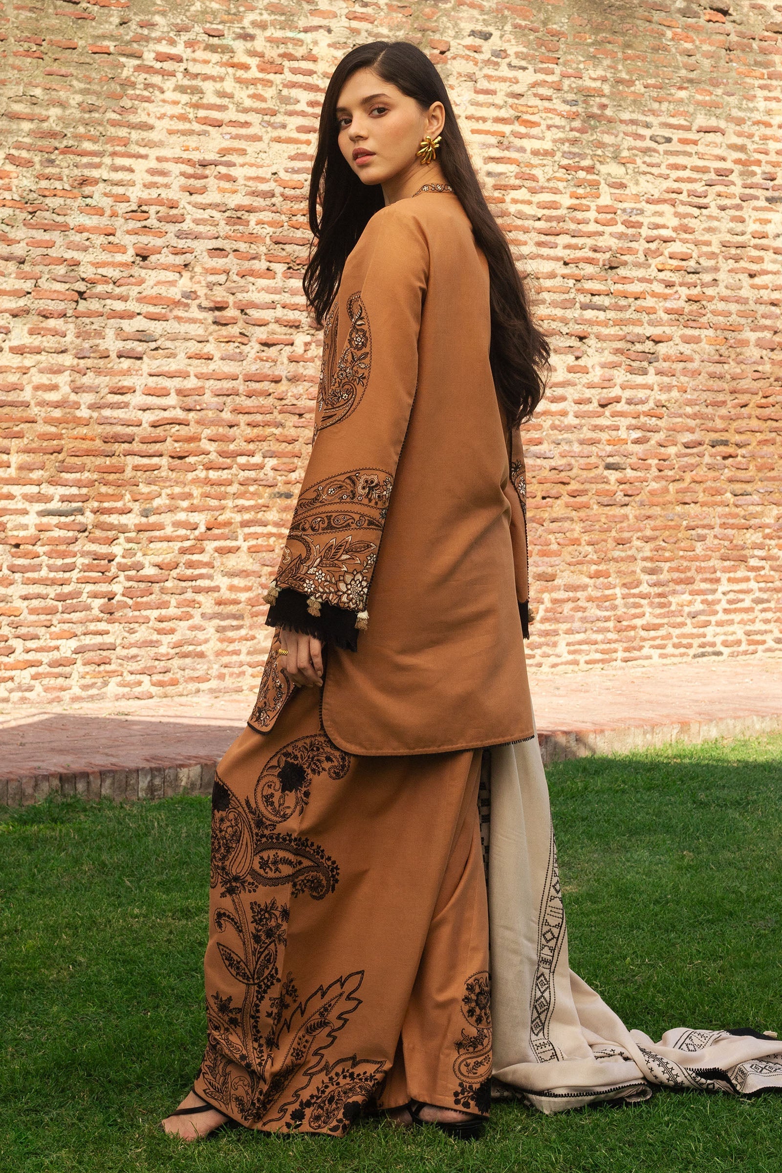 Zara Shahjahan Unstitched Winter Collection 2024ROYA-D6